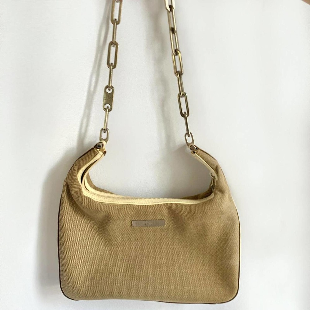 Authentic NeoFuturistic White and Beige Gucci Chain Link Purse